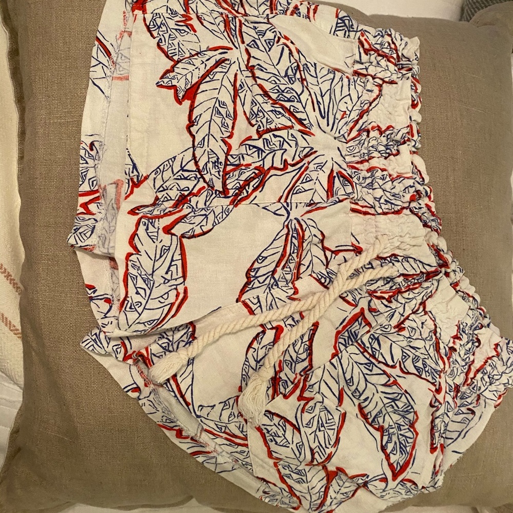 Roxy Patterned Shorts - image 1